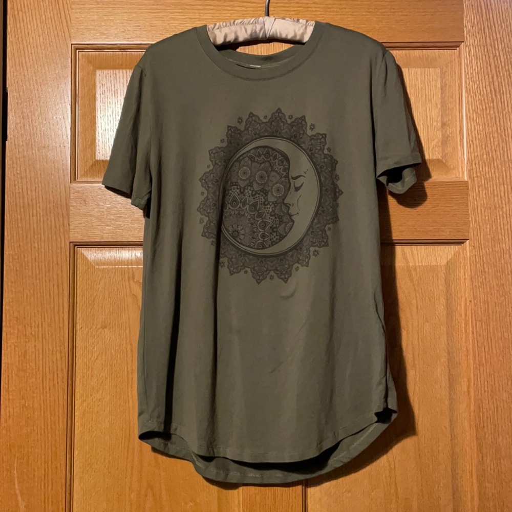 moon tee